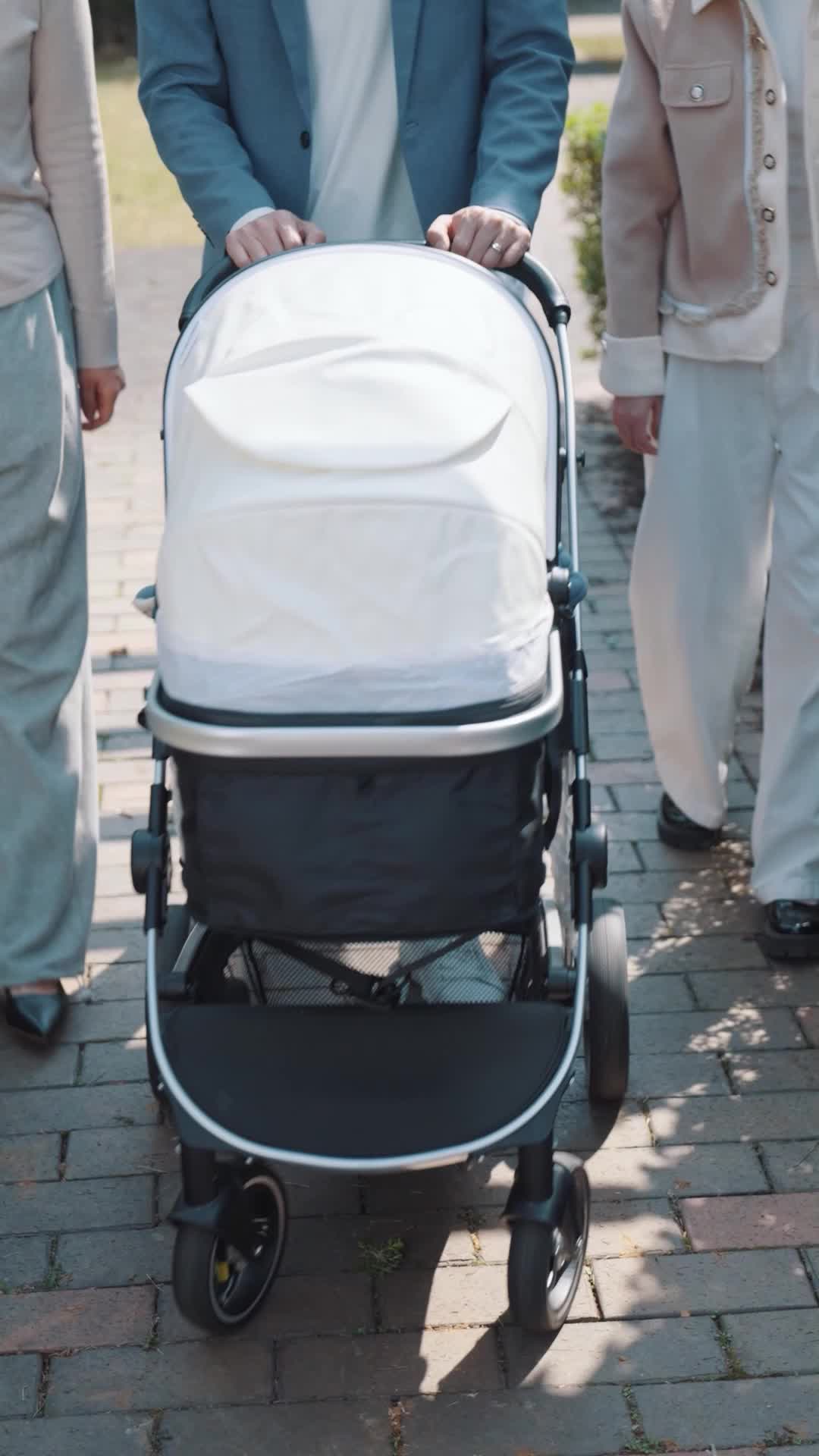 Tập 55 - Là Ai Chẳng Vướng Bụi Trần